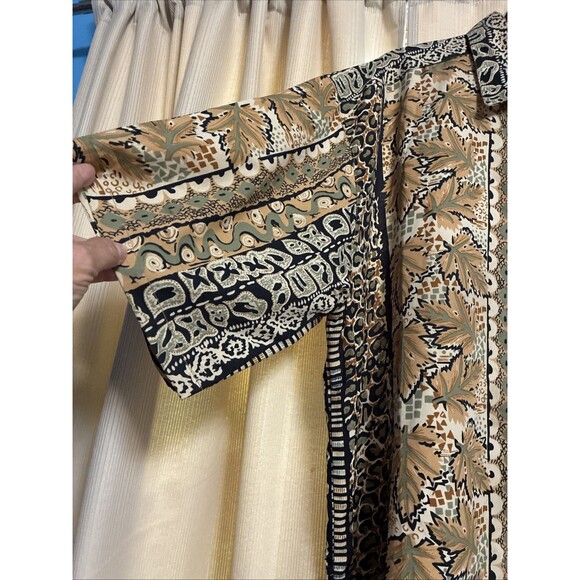 Prianka’s Womens Button Front Top Shirt 2X Multicolor Animal Print Short Sleeve - Picture 2 of 7